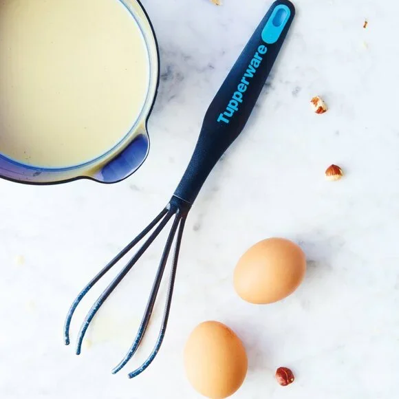 Tupperware Open-Ended Whisk - Picture 1 of 5